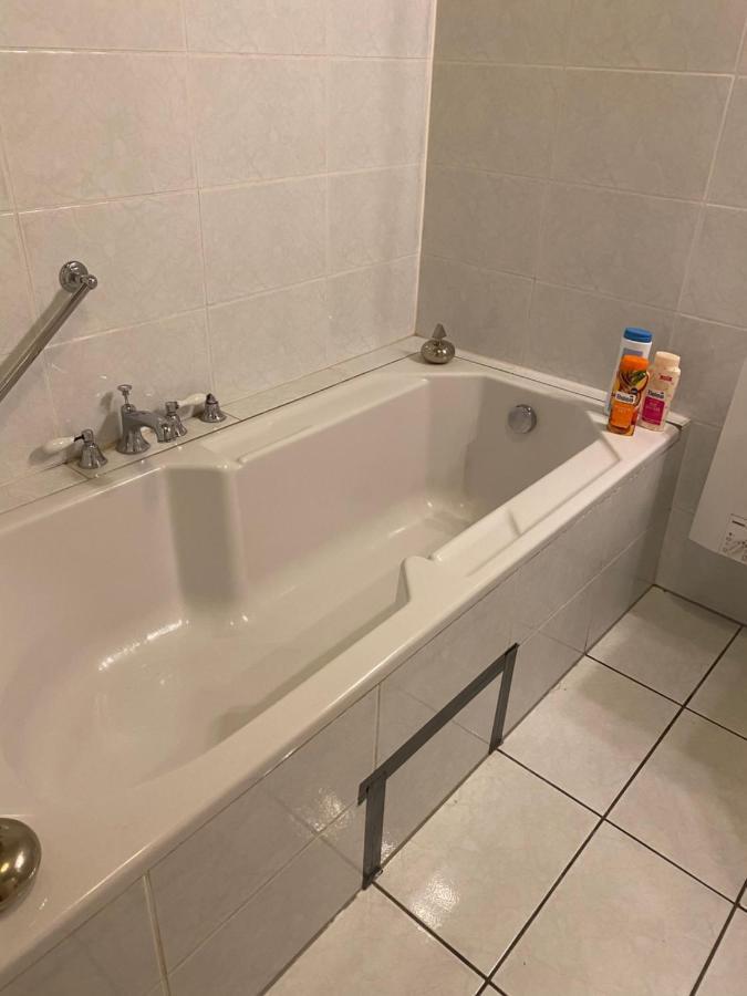 Central Shared Apartment, Friesenplatz 쾰른 외부 사진